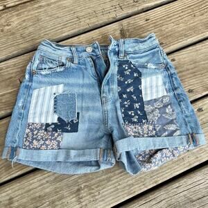 American Eagle shorts women's size 00, patchwork